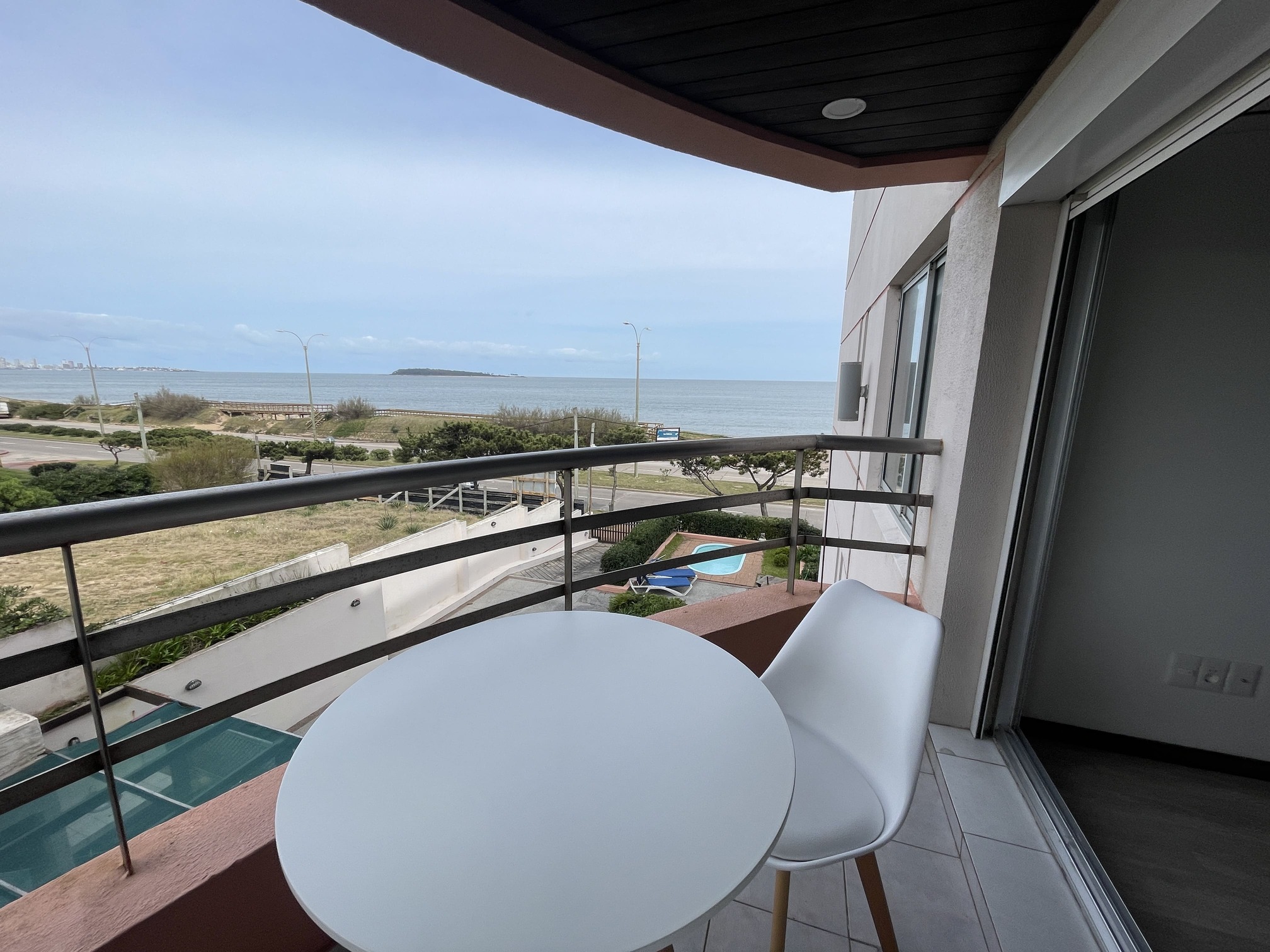 Impecable apartamento en edificio Villa Carmen, 1 dormitorio con vistas