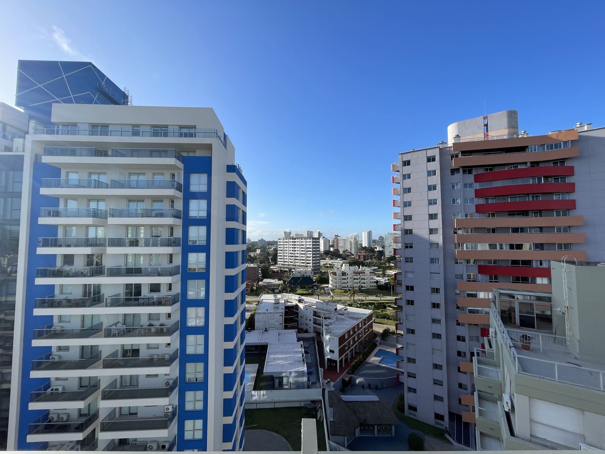 Apartamento nuevo a estrenar en Siglo Sol II, a pasos de Playa Brava 2 Dormitorios