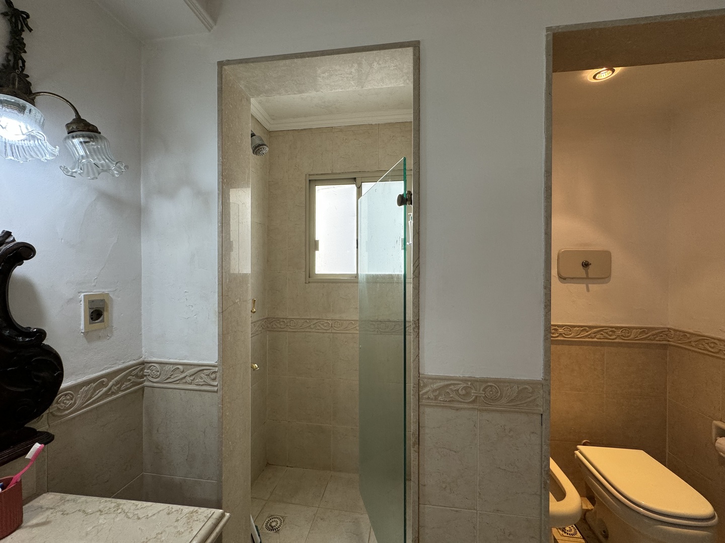 EXCLUSIVO apartamento con vista panorámica en la Rambla de Pocitos.