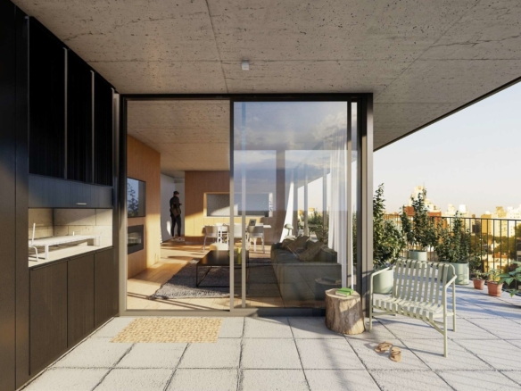 Uy Solano, parrillero