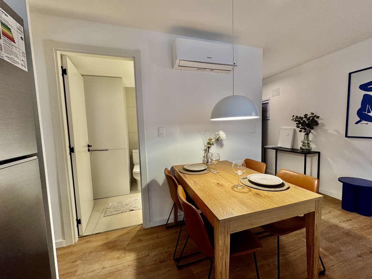 Masmio Plaza, Showroom, living2 MASMIO PLAZA, 1 dormitorio