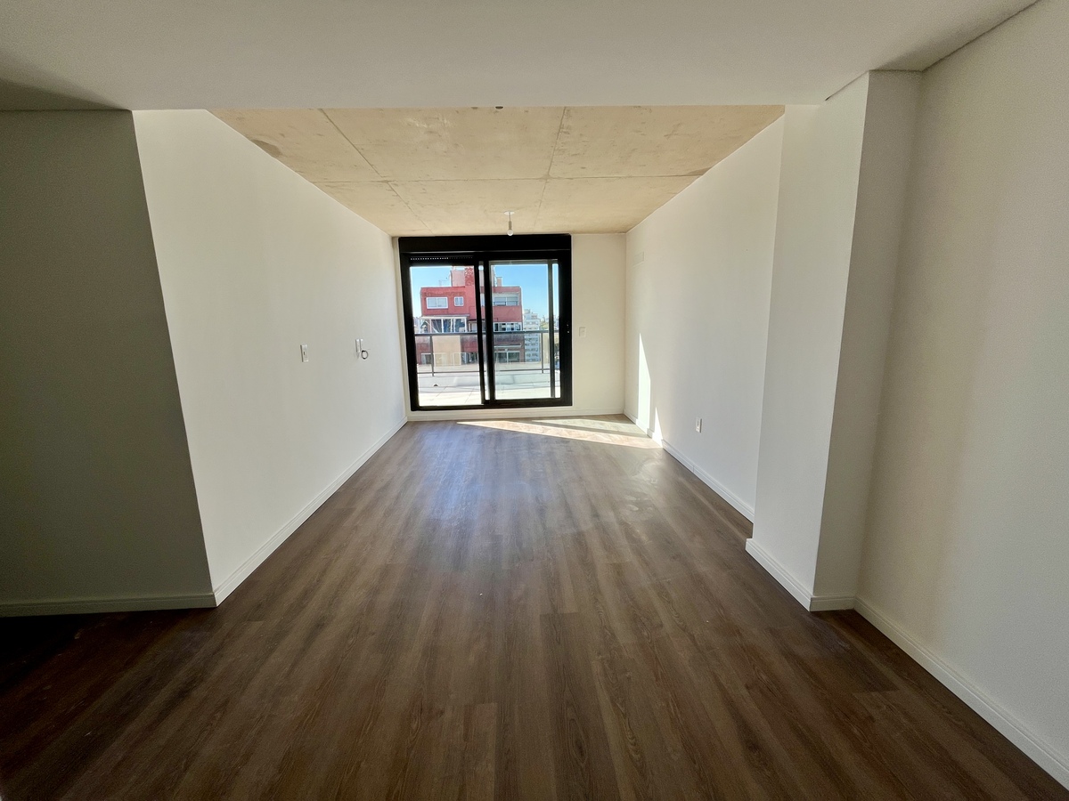 Penthouse a estrenar, living2