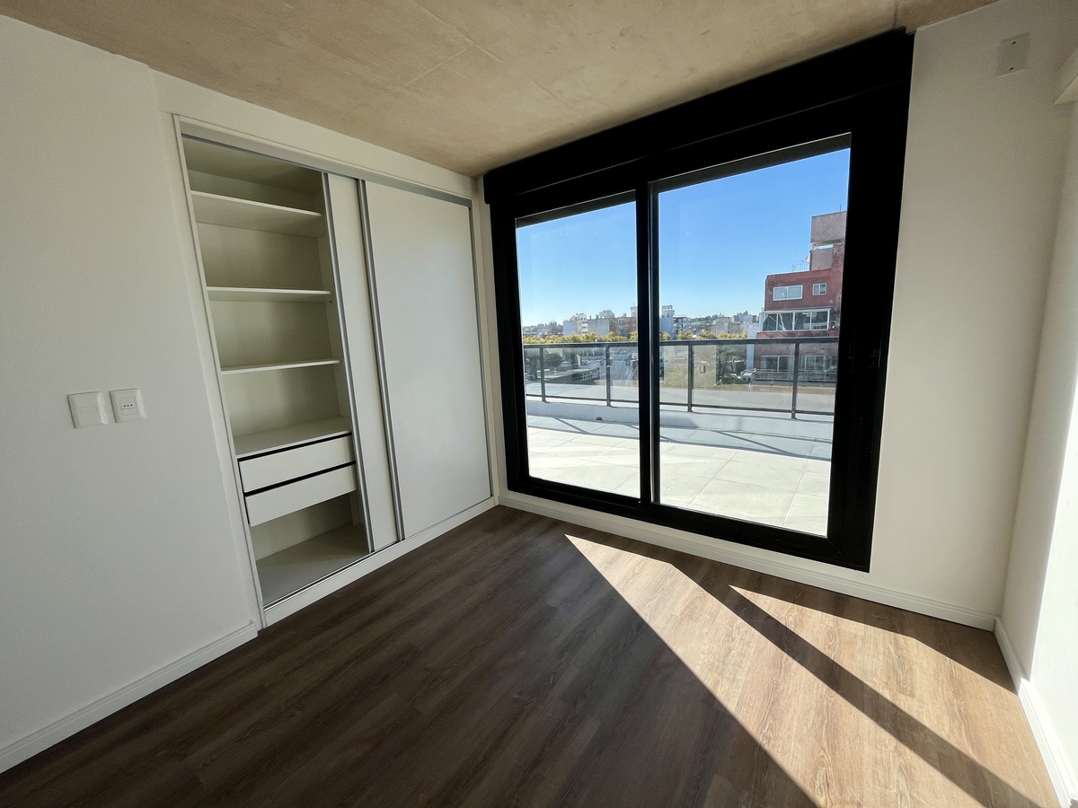 Penthouse a estrenar, placares