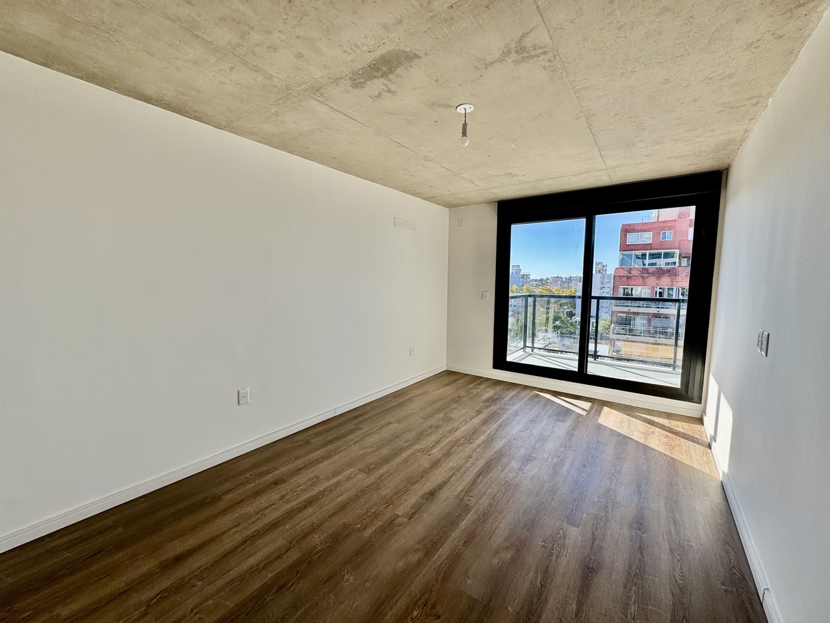 Alquiler Pocitos a estrenar, living Increíble apartamento con gran metraje en Pocitos, a estrenar.