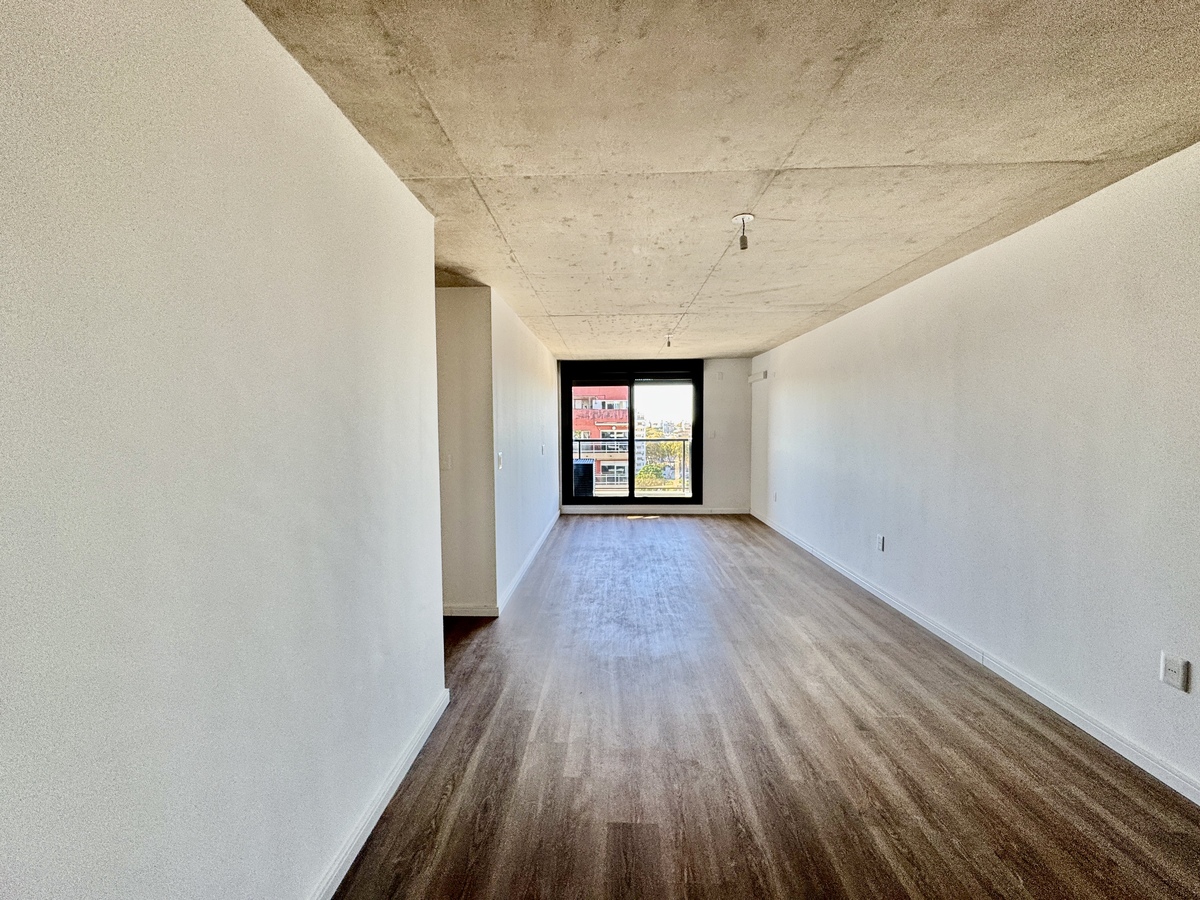 Alquiler Pocitos a estrenar, living2 Increíble apartamento con gran metraje en Pocitos, a estrenar.