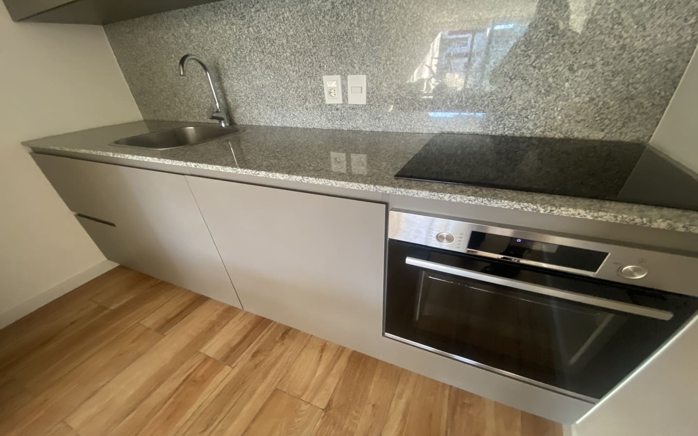 Urban Punta Carretas III, cocina3