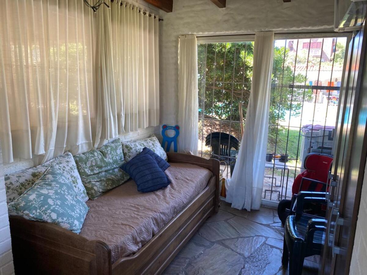 Playa Mansa, interior