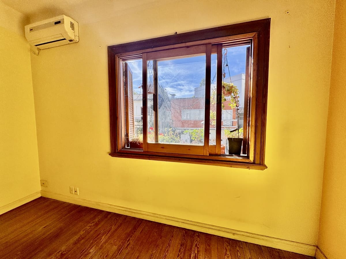 Pocitos, 2 dormitorios, ventanal2