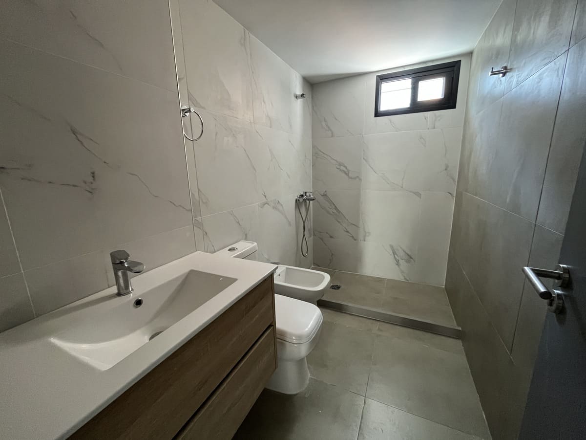 BE ONE Fit, baño