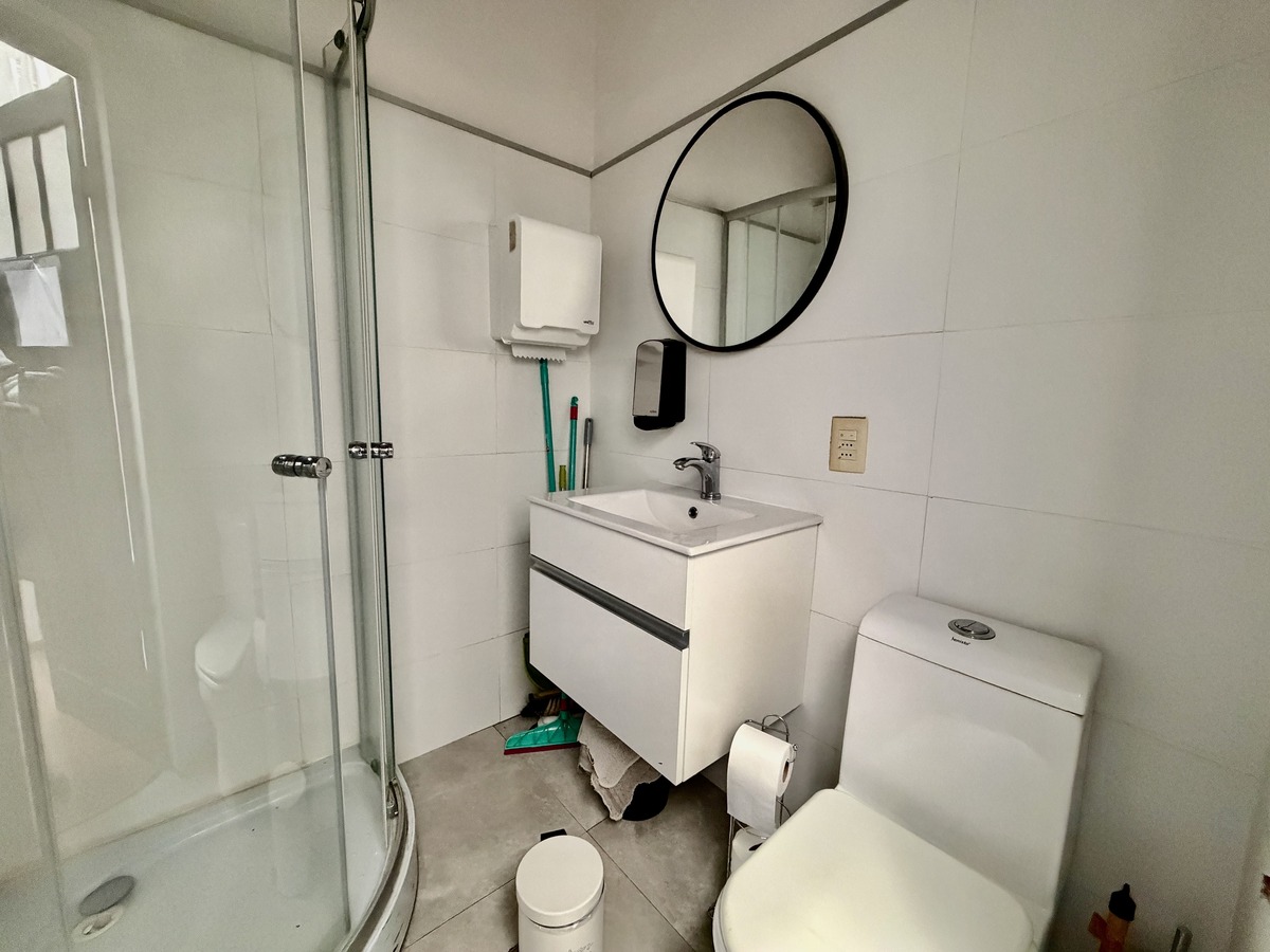 Casa estilo victoriano en venta – 6 ambientes, 3 baños y 190 m² totales