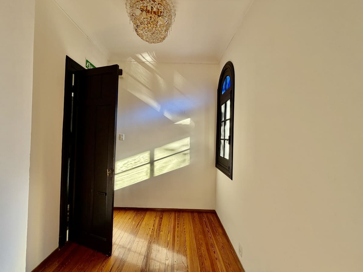 Casa Joaquín nuñez, interior