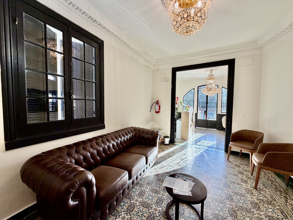 Casa estilo victoriano en venta – 6 ambientes, 3 baños y 190 m² totales