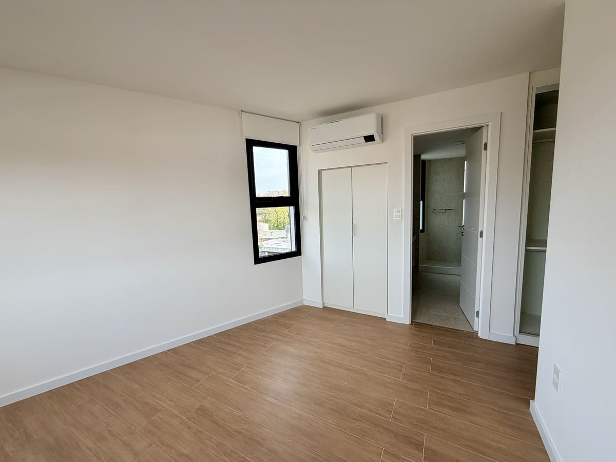Malvin, apartamento, 2 dormitorios, suite Malvin, apartamento, 2 dormitorios, fachada