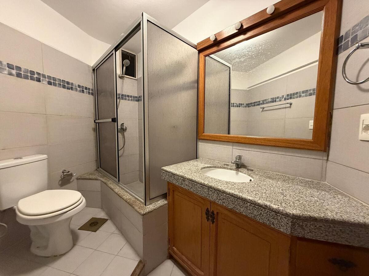 Pocitos Nuevo, 3 dormitorios, baño ocitos Nuevo, 3 dormitorios, baño
