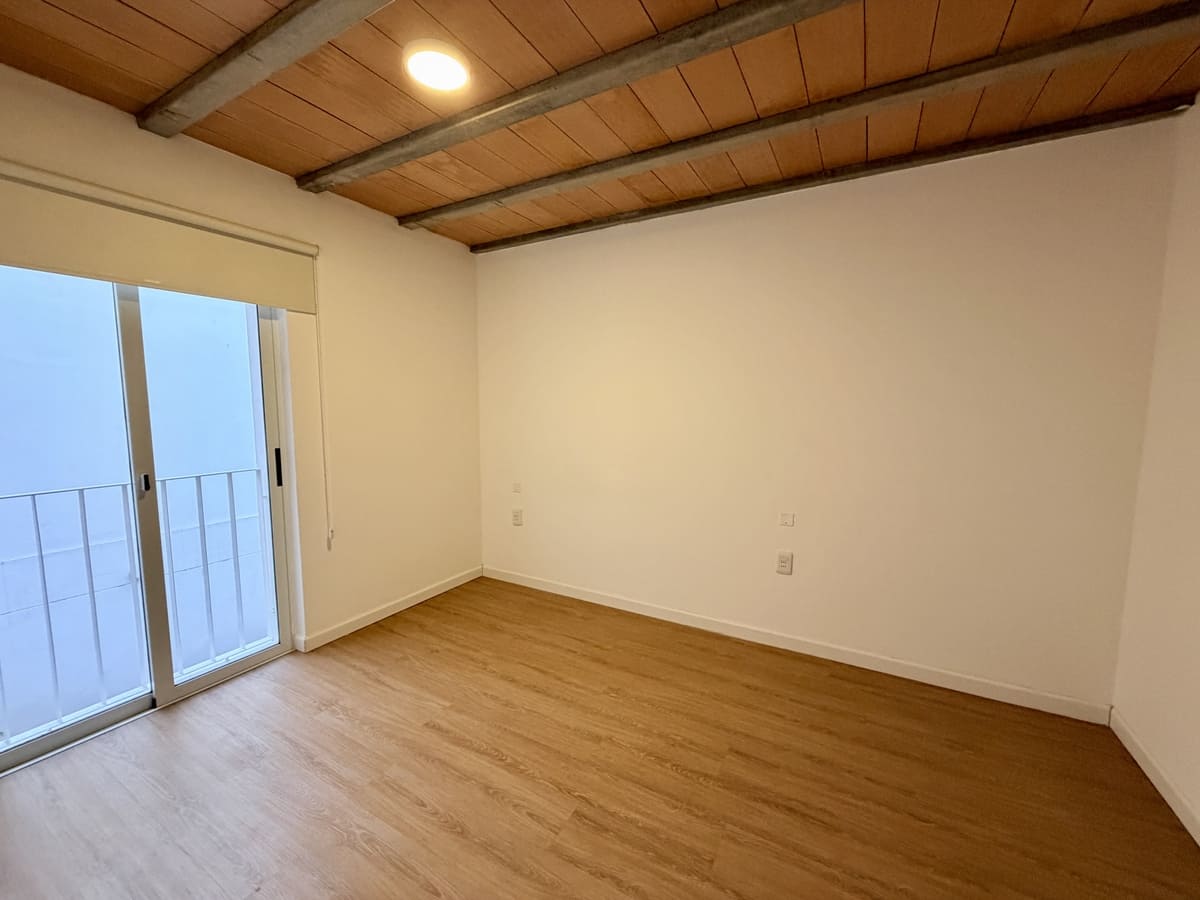 Casa, Parque Rodó, dormitorio Casa PH Nueva en Venta en Parque Rodó | Dúplex de 2 Dormitorios con Gran Terraza y Parrillero