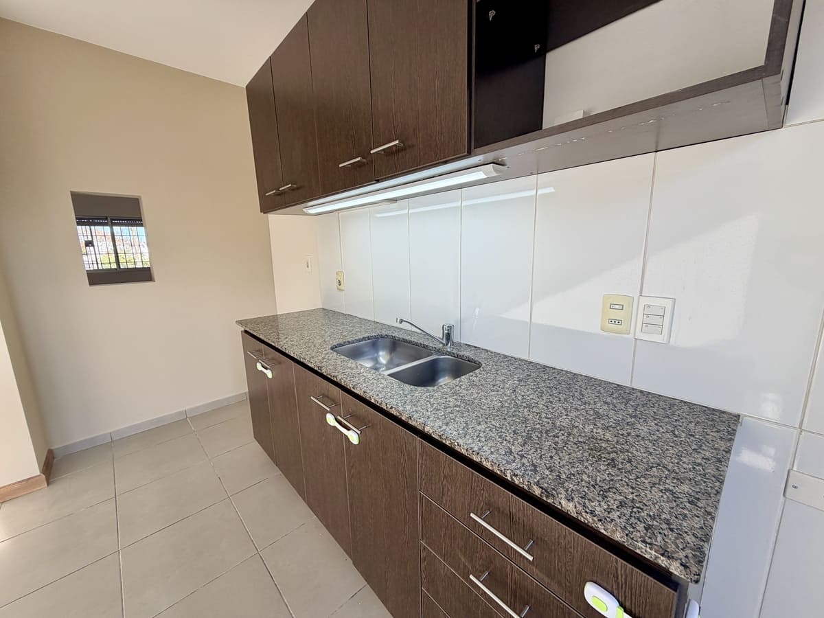 Apartamento Parque Batlle, 2 dormitorios, cocina3 Apartamento Parque Batlle, 2 dormitorios, cocina3
