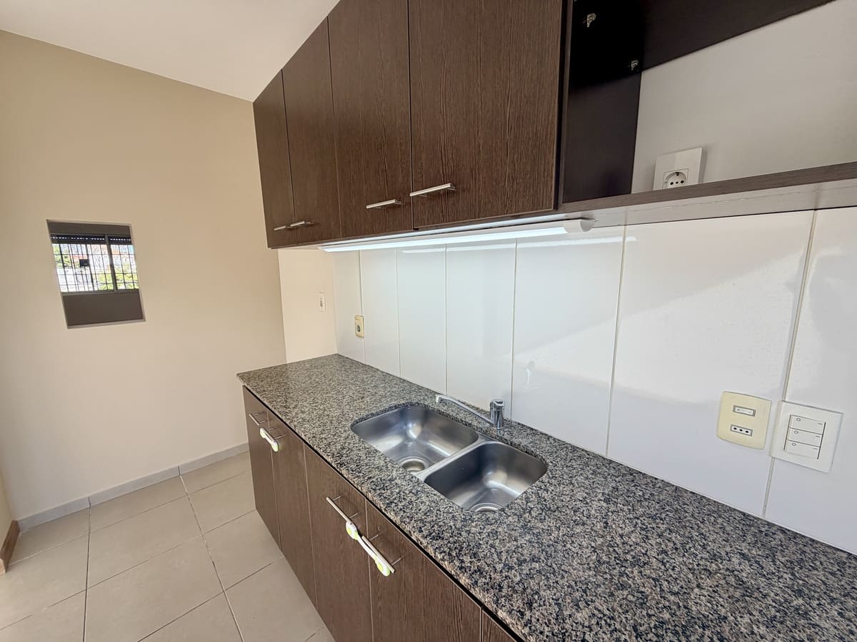 Apartamento Parque Batlle, 2 dormitorios, cocina5 Apartamento Parque Batlle, 2 dormitorios, cocina5