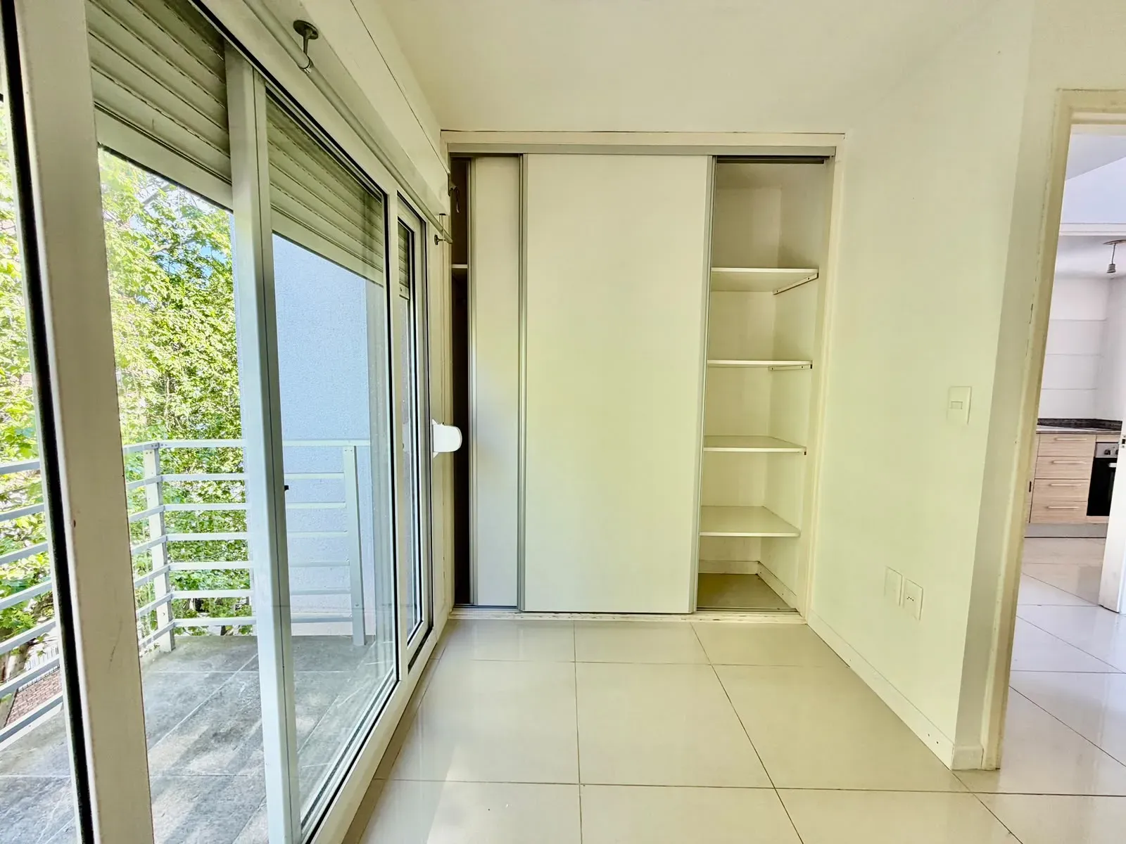Apartamento en La Blanqueada (18) Venta con Renta Apartamento en La Blanqueada: 3 dormitorios y garaje
