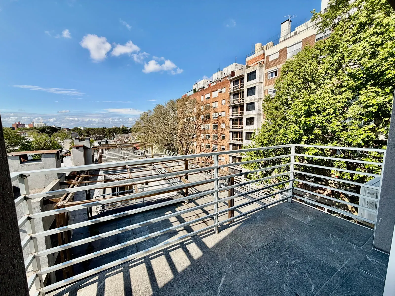 Apartamento en La Blanqueada (7) Venta con Renta Apartamento en La Blanqueada: 3 dormitorios y garaje