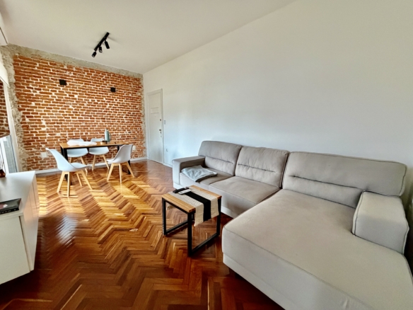 Apartamento En Pocitos 2 Dormitorios