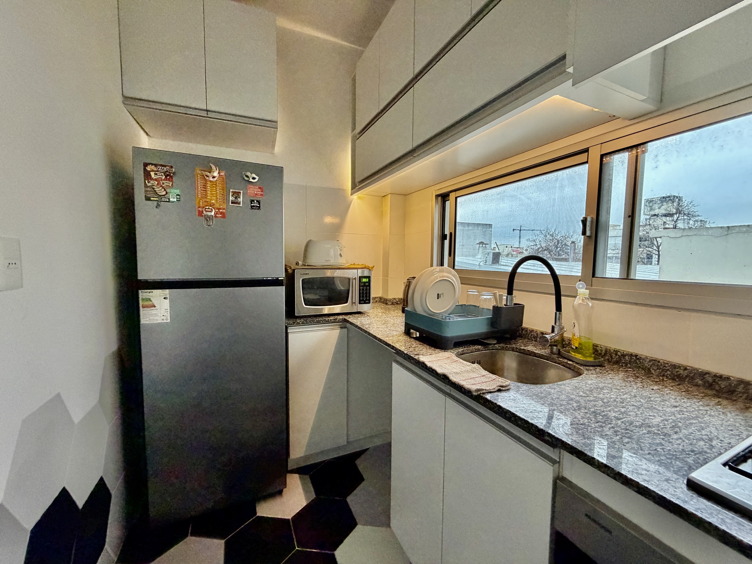 Alquiler Apartamento en Pocitos 2 Dormitorios y 2 Patios