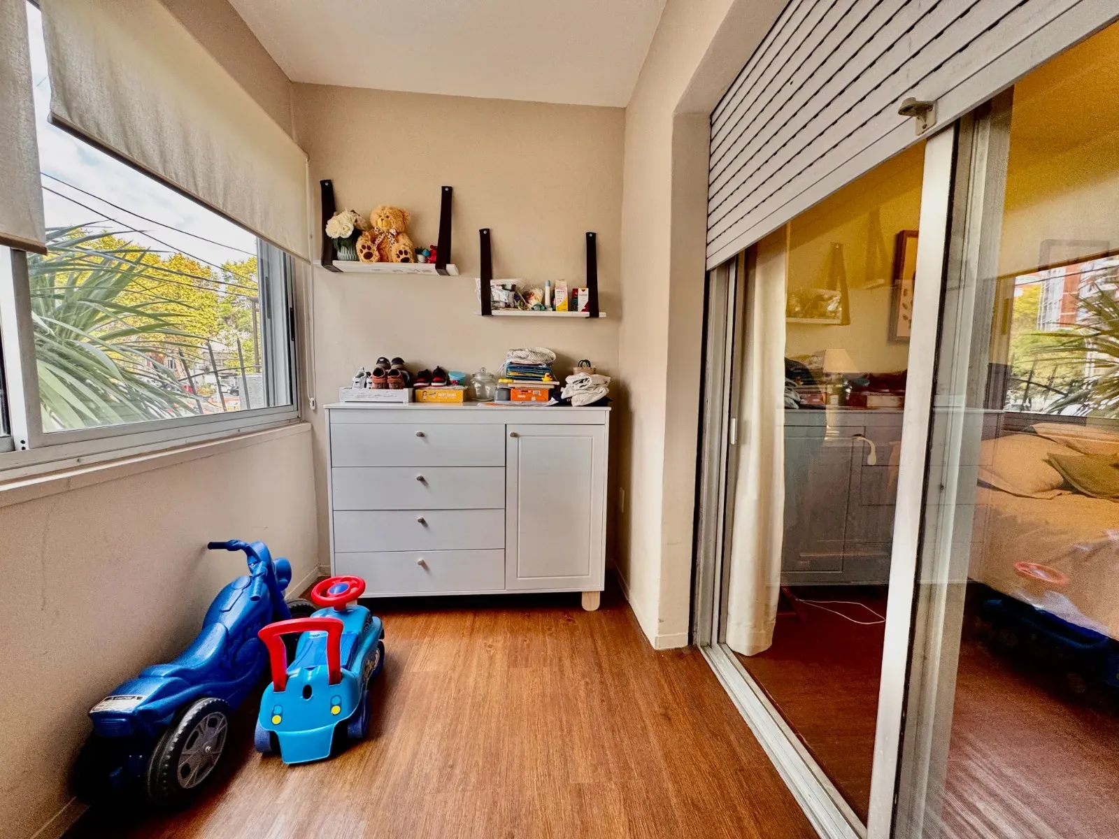 Venta de Apartamento en Pocitos Nuevo: 3 Dormitorios y Balcón