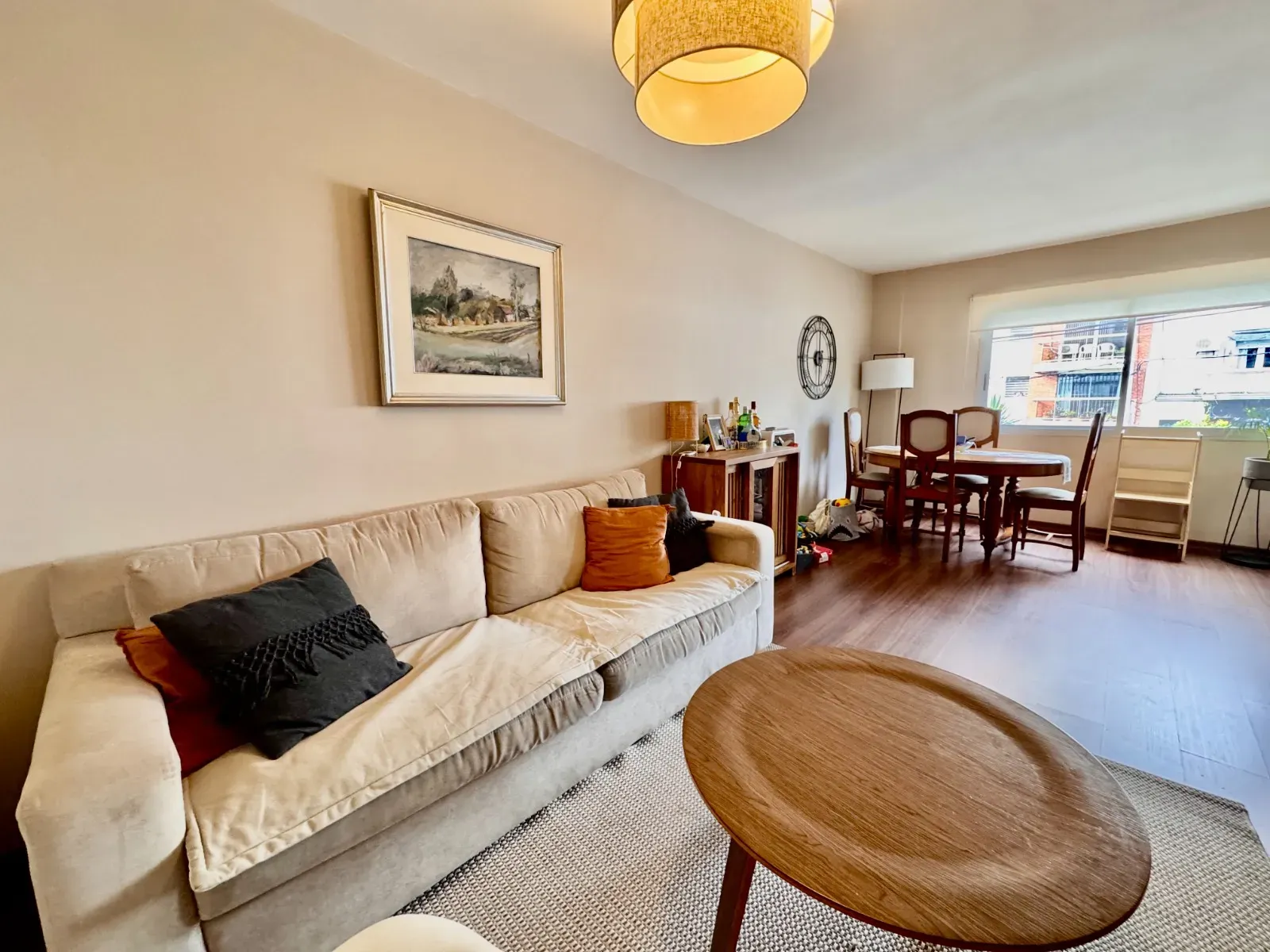 Venta de Apartamento en Pocitos Nuevo: 3 Dormitorios y Balcón