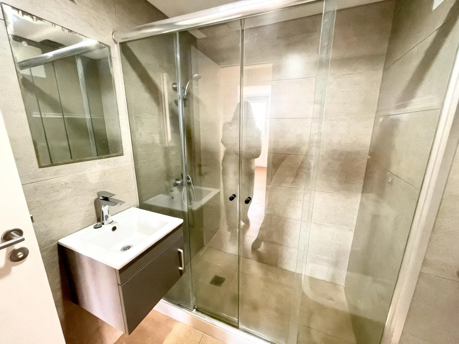 Apartamento 2 Dormitorios Tres Cruces (12) Apartamento 2 Dormitorios Tres Cruces con Garaje en Venta