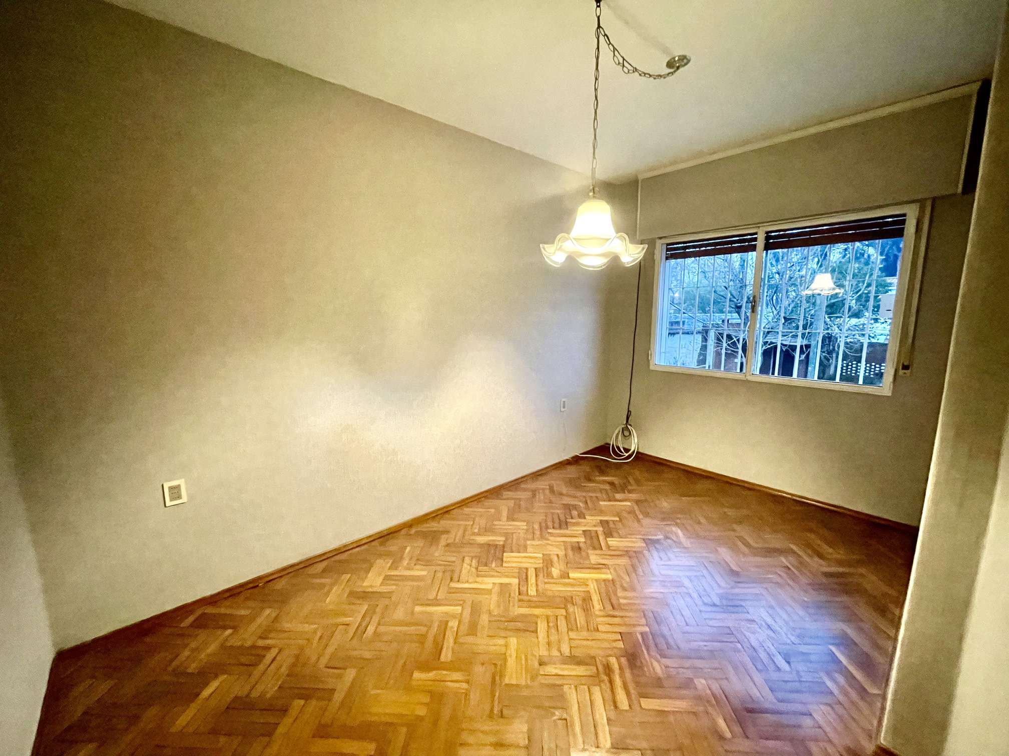 Casa de 3 Dormitorios en Carrasco Norte | Piscina, Jardín y Parrillero