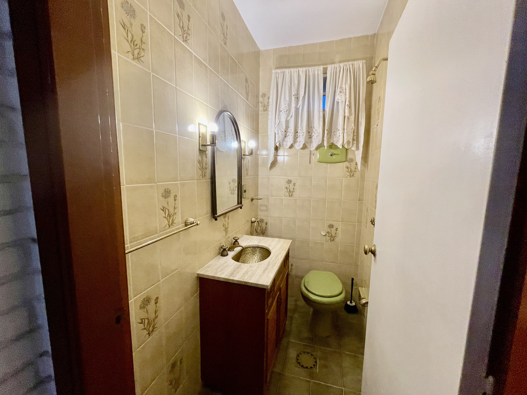 Casa de 3 Dormitorios en Carrasco Norte | Piscina, Jardín y Parrillero