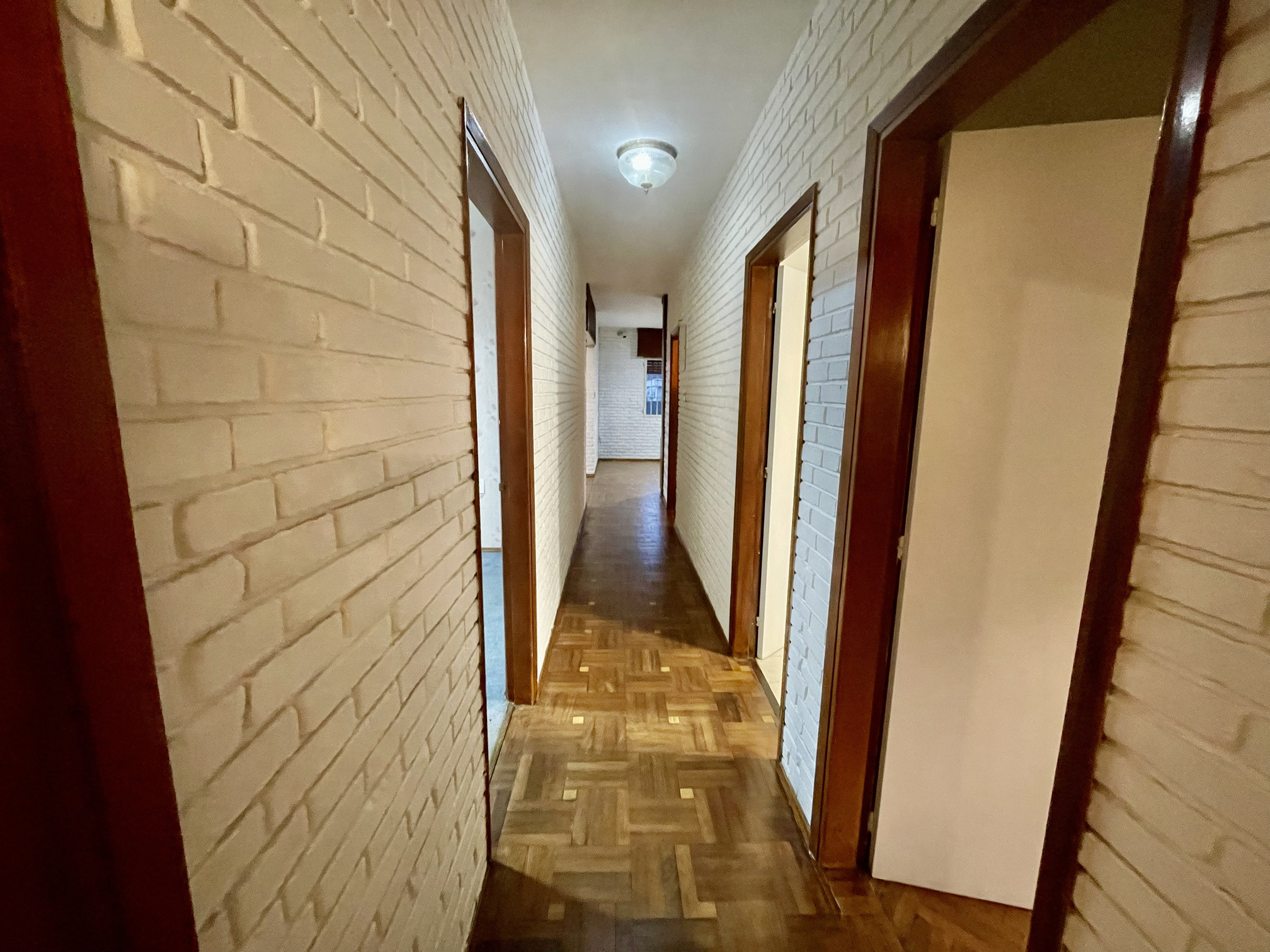 Casa de 3 Dormitorios en Carrasco Norte | Piscina, Jardín y Parrillero