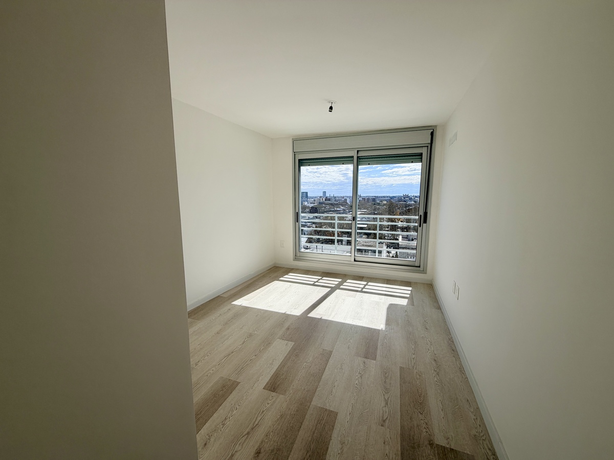 SOHO MERCEDES 1 dormitorio con terraza al frente