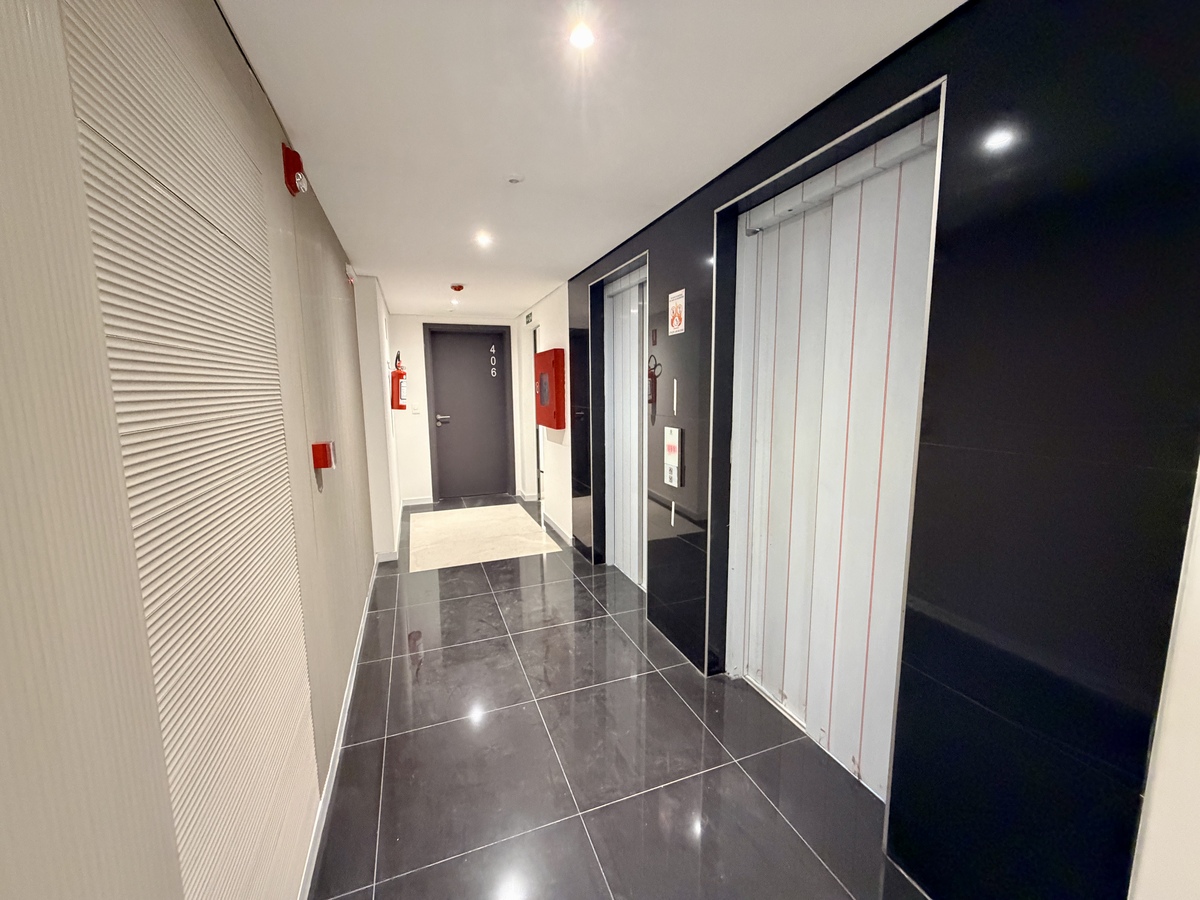 SOHO MERCEDES 1 dormitorio con terraza al frente