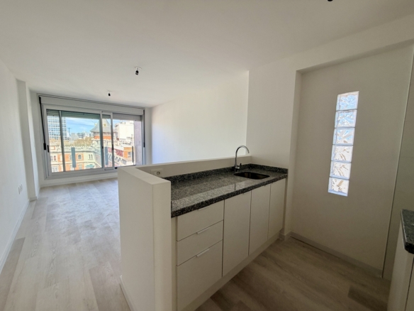 SOHO MERCEDES 1 dormitorio con terraza al frente