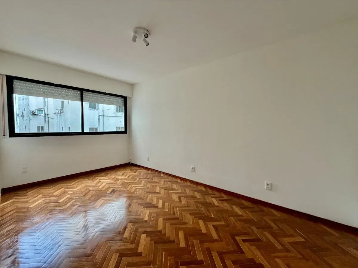Venta de Apartamento en Pocitos (14) Venta de Apartamento en Pocitos – 3 Dormitorios y Garage