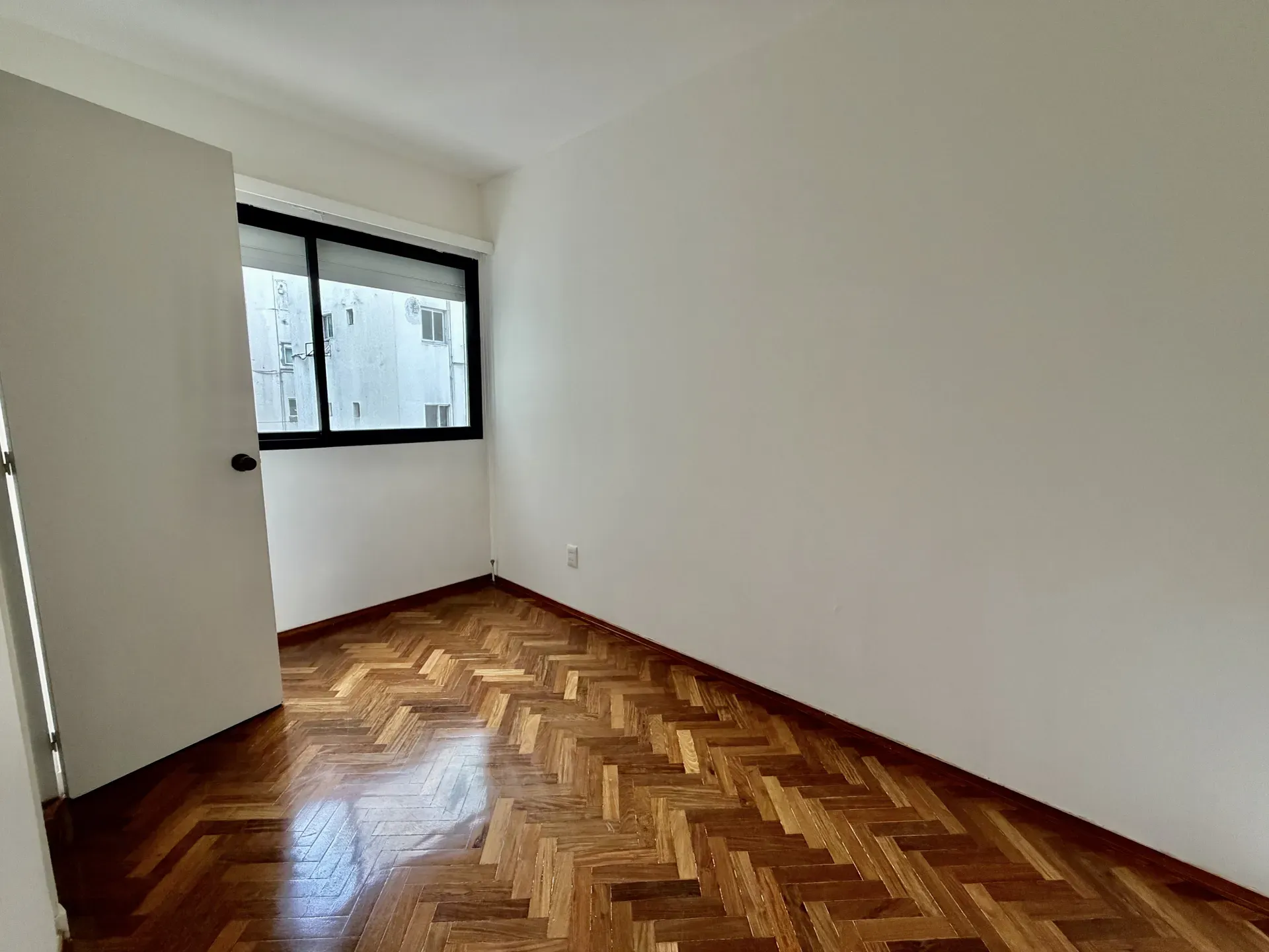 Venta de Apartamento en Pocitos (16) Venta de Apartamento en Pocitos – 3 Dormitorios y Garage