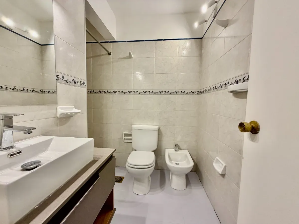 Venta de Apartamento en Pocitos (9) Venta de Apartamento en Pocitos – 3 Dormitorios y Garage