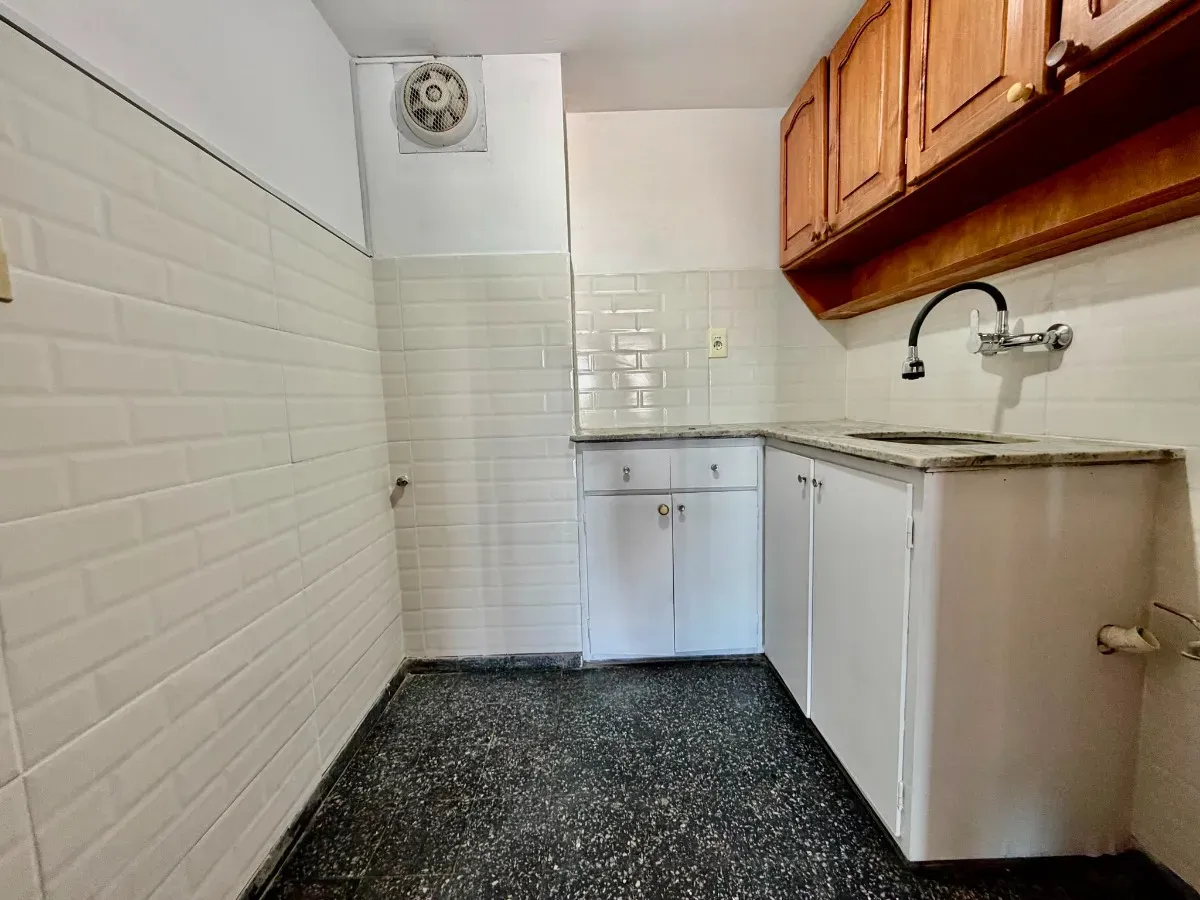 apartamento-de-1-dormitorio-en-tres-cruces (9) Apartamento de 1 dormitorio en Tres Cruces con renta