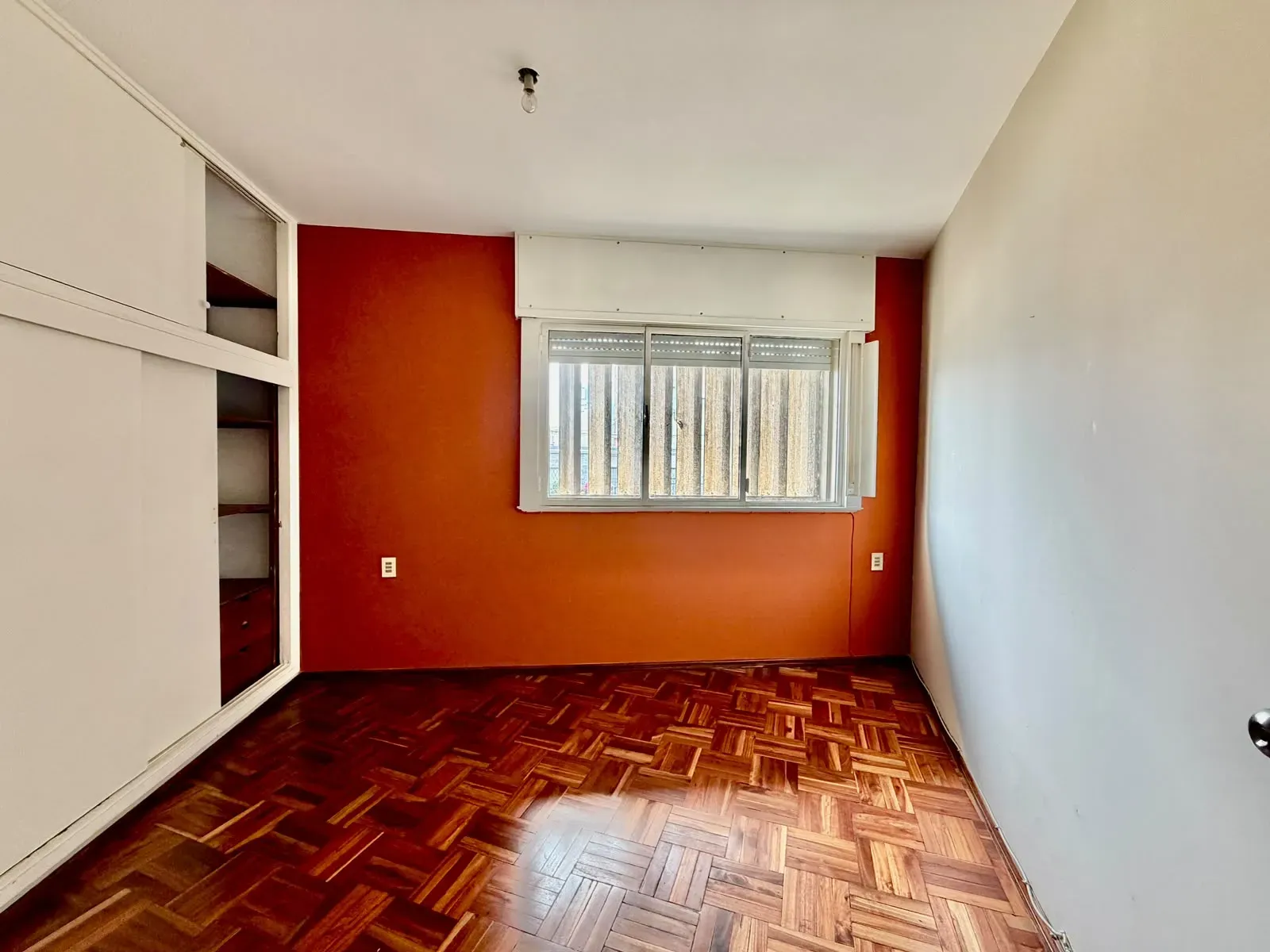 Casa PH en venta en Parque Batlle | 2 dormitorios, jardín y garaje