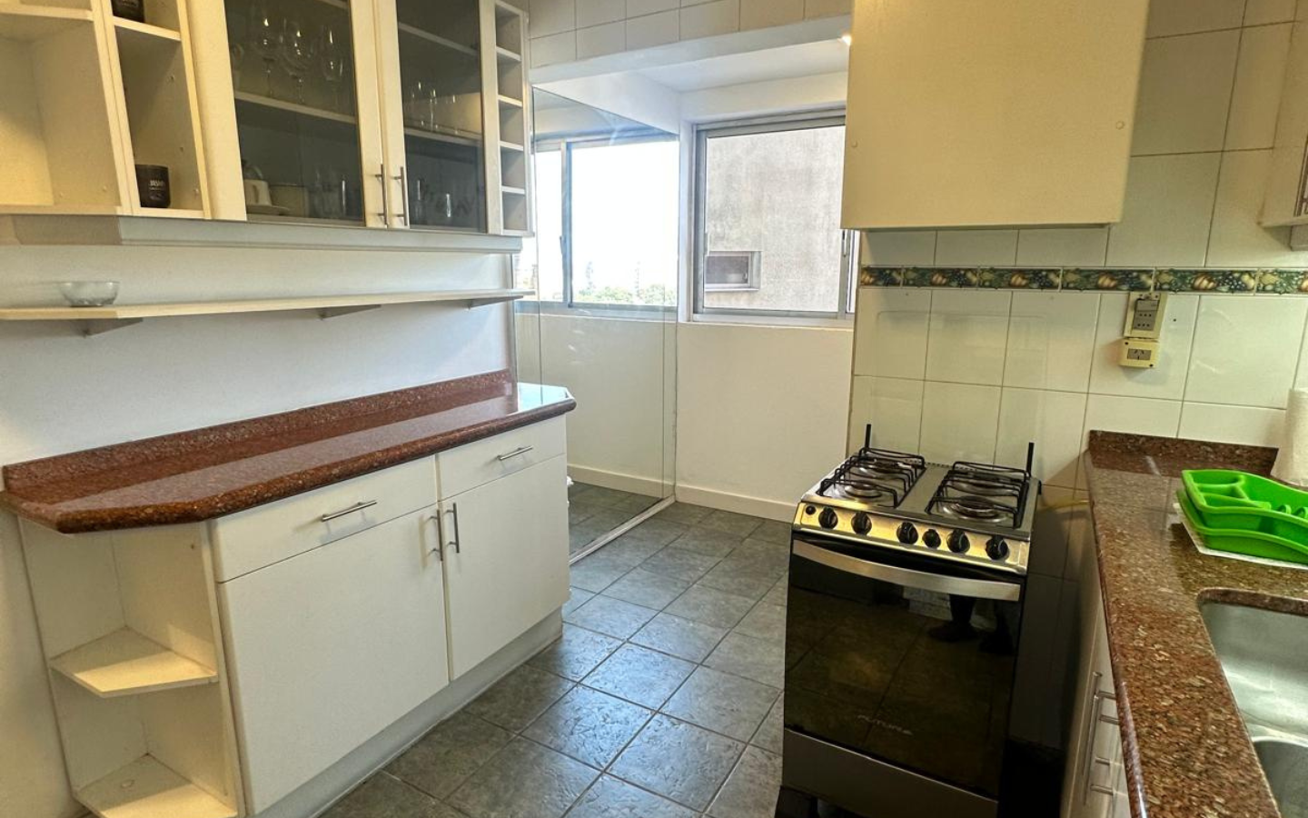 Venta | exclusivo apartamento amoblado de 2 dormitorios en Punta Carretas