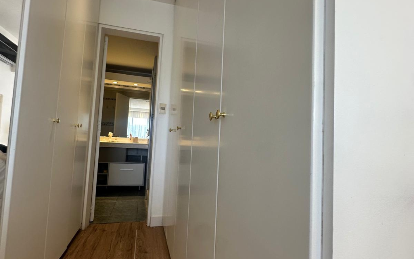 Venta | exclusivo apartamento amoblado de 2 dormitorios en Punta Carretas